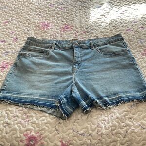 Falls Creek women’s shorts